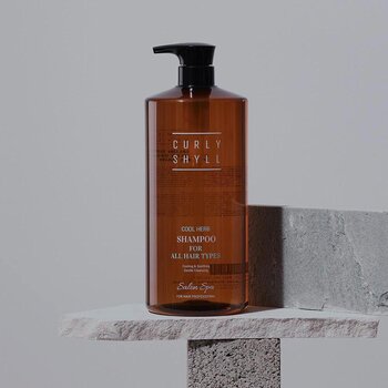 Curly Shyll Cool Herb Shampoo For ALL Hair Types (Cooling & Smoothing Gentle Cleansing) 1600ml