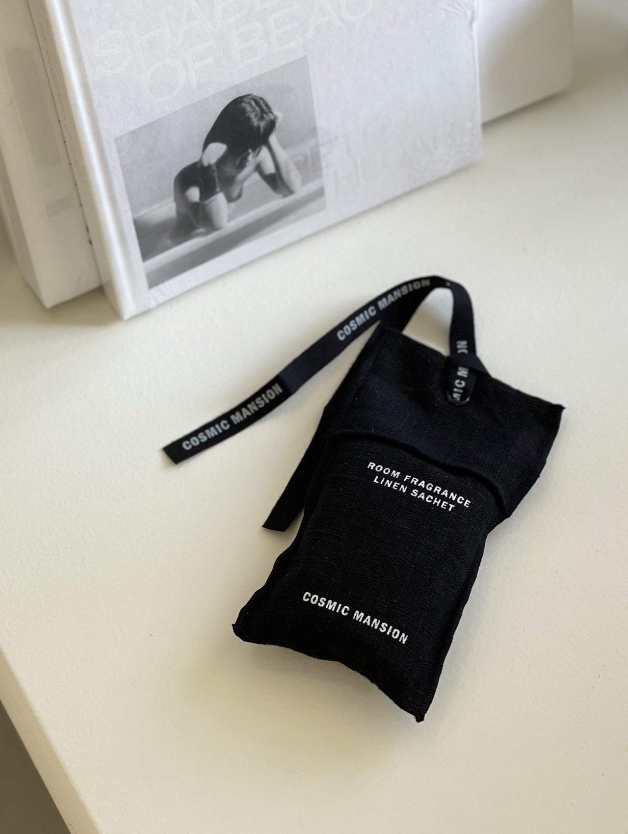 Cosmic Mansion Fragrance Linen Sachet (4 types)